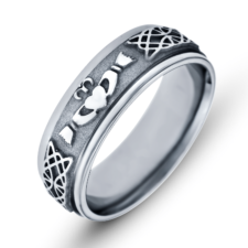 Mens Claddaugh- Celtic Wedding band